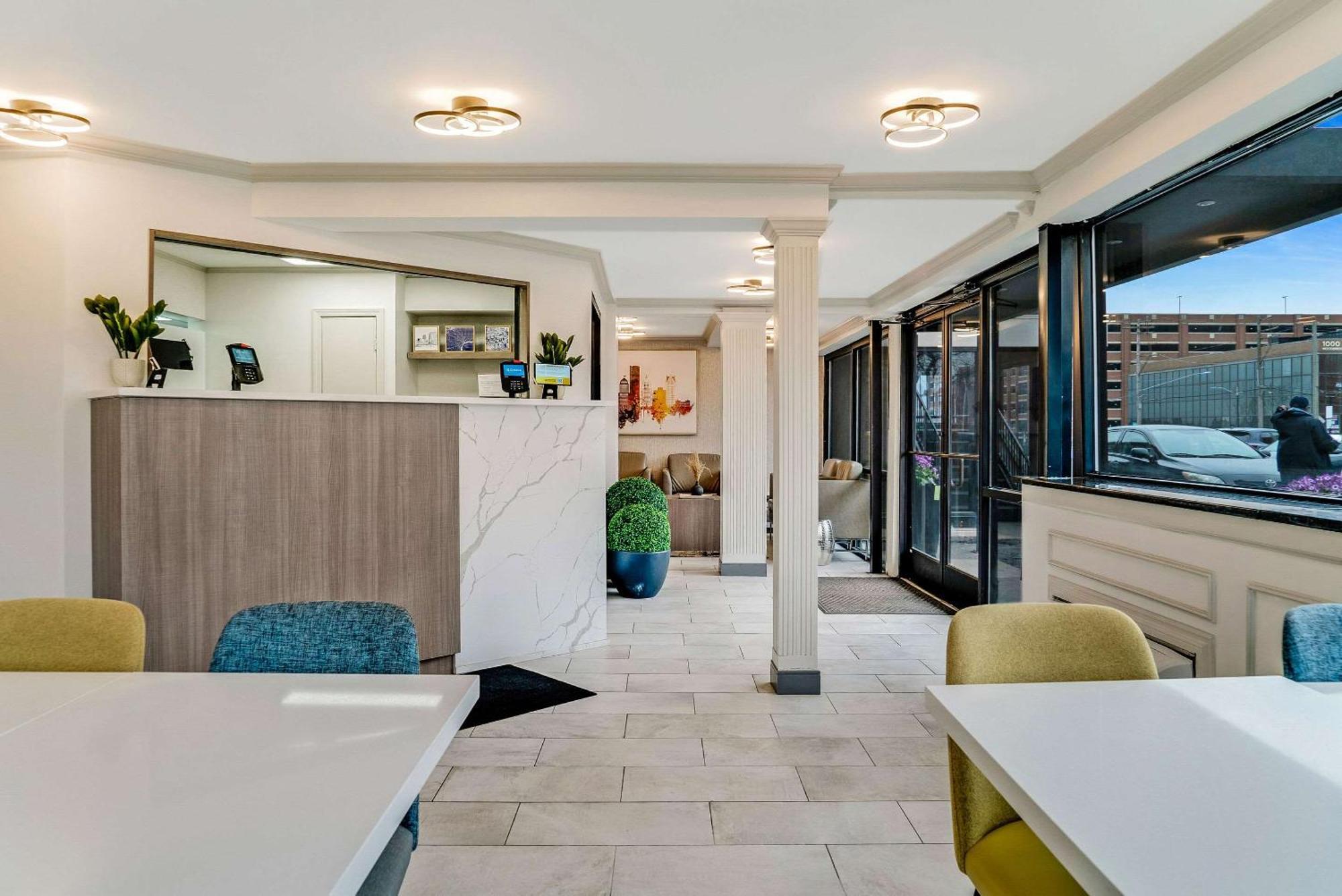 Quality Inn Detroit Downtown Εξωτερικό φωτογραφία