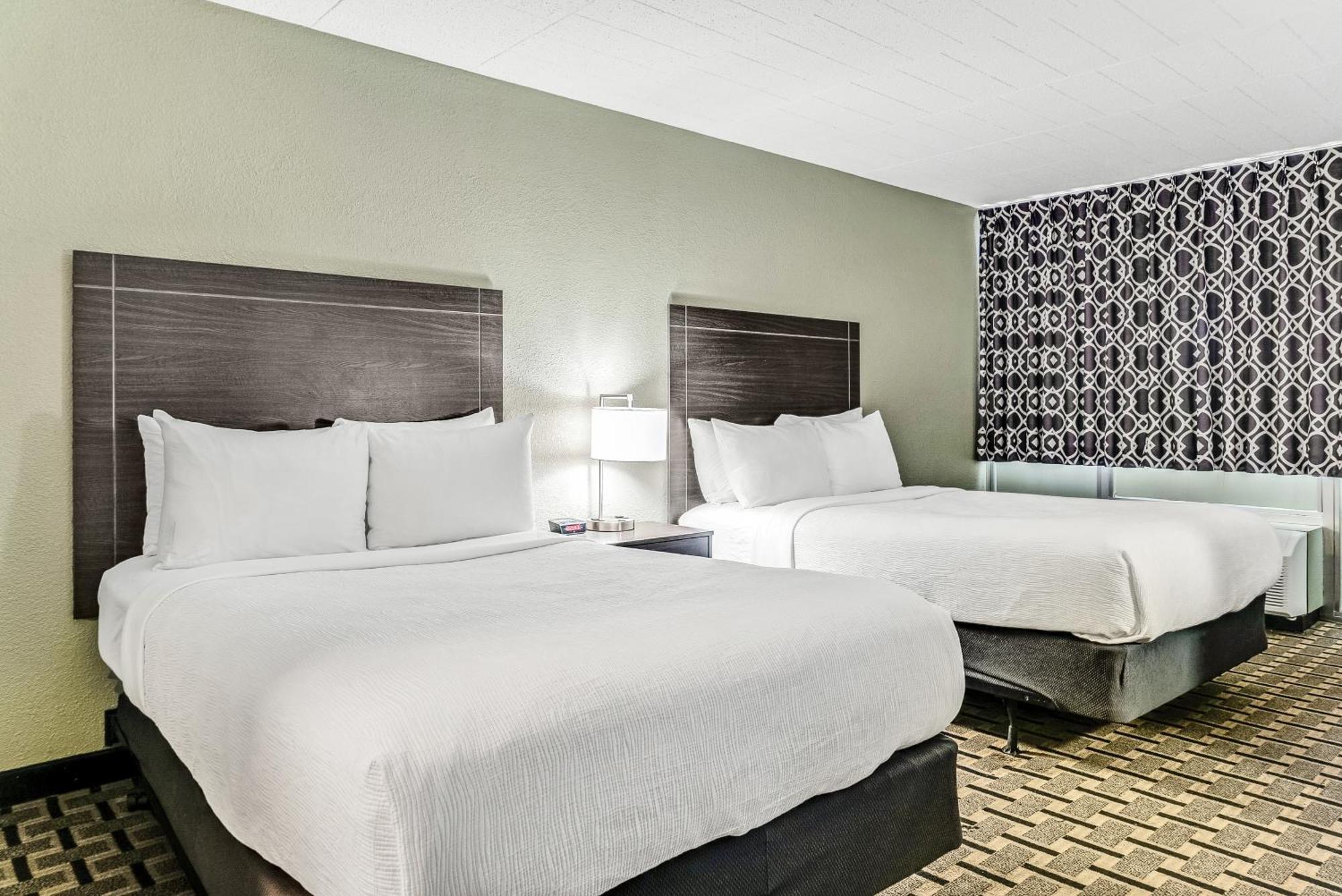 Quality Inn Detroit Downtown Εξωτερικό φωτογραφία