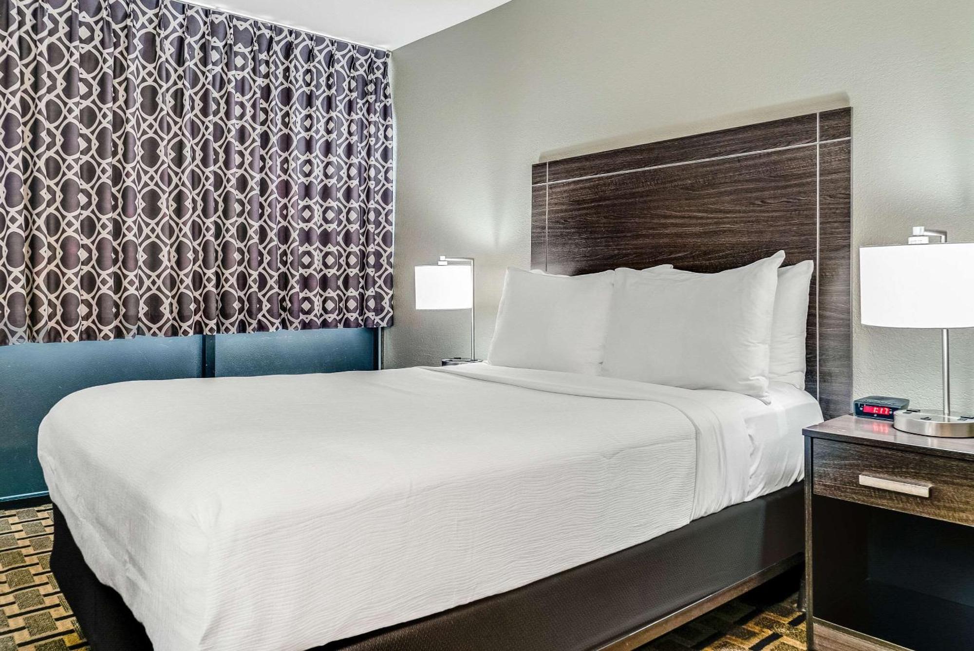 Quality Inn Detroit Downtown Εξωτερικό φωτογραφία